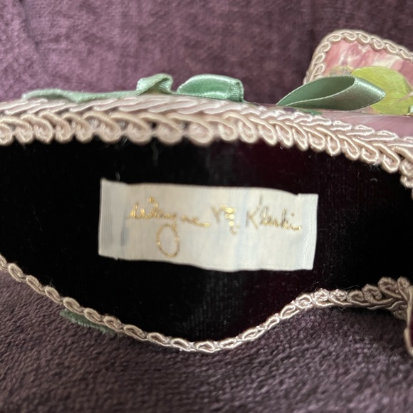 WAYNE M. KLESKI VICTORIAN SHOE - Picture 5 of 7